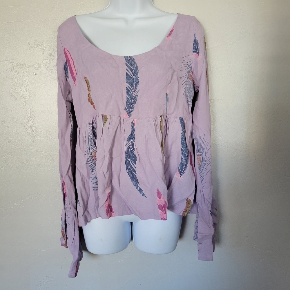Lucy Love Emily Top Long Sleeve Blouse Feather Print Lilac Light Purple Medium
